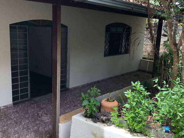 Casa para Venda em Belo Horizonte - 4