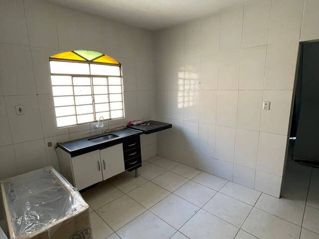 #142 - Casa para Locação em Belo Horizonte - MG - 1