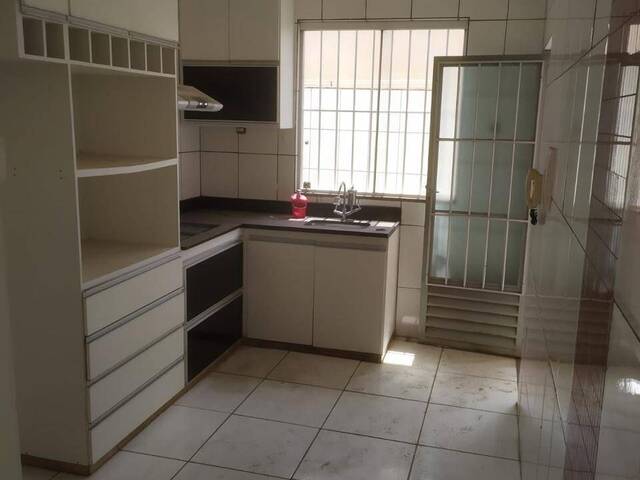 #198 - Casa para Venda em Contagem - MG