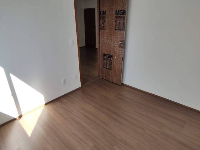 Apartamento para Locação em Contagem - 3