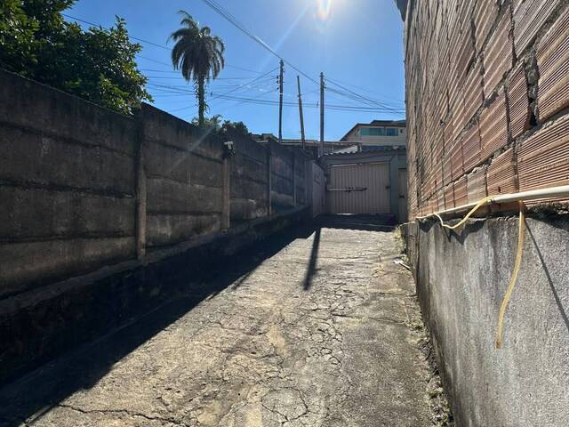 Casa para Locação em Belo Horizonte - 2
